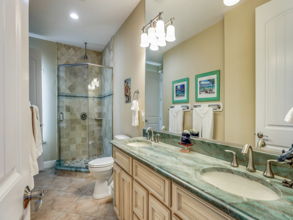 Expansive Beach Home - Casual Luxury - Steps to the Beach
